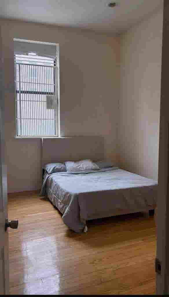 No fee room Manhattan - 1block sube