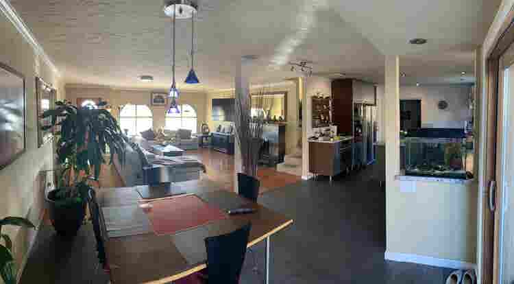 2 Bedrooms in 3 Br House for Rent