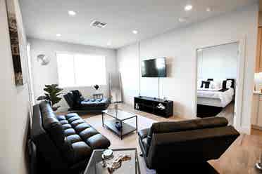 Modern apartment N Scottsdale Apt
