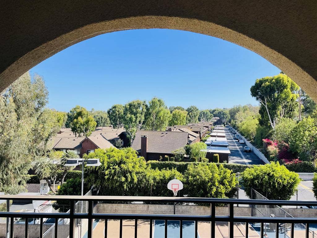Great Room•Rooftop Views•Private