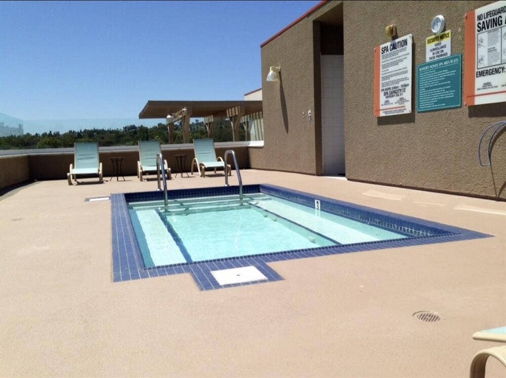 Great Room•Rooftop Views•Private