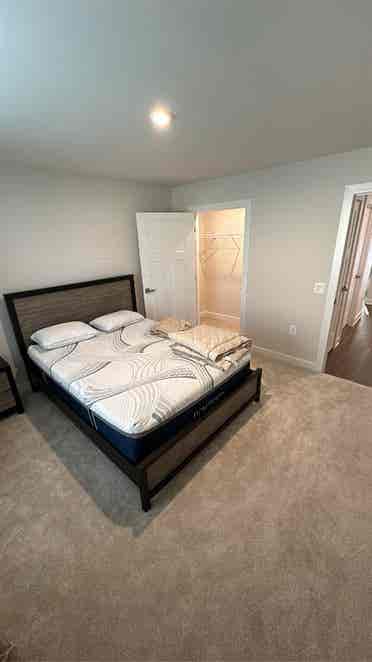 Private Room For Rent In SFH