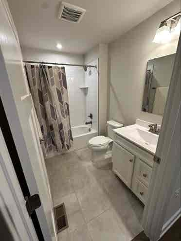 Private Room For Rent In SFH