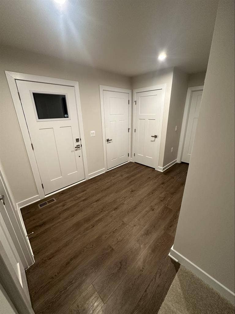 Private Room For Rent In SFH