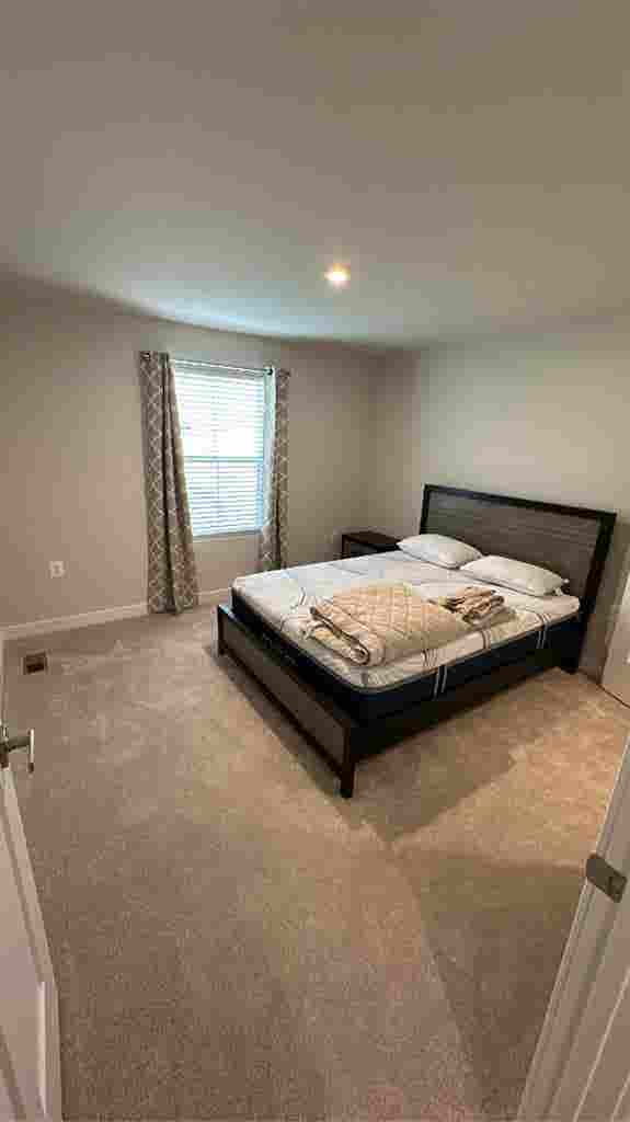 Private Room For Rent In SFH