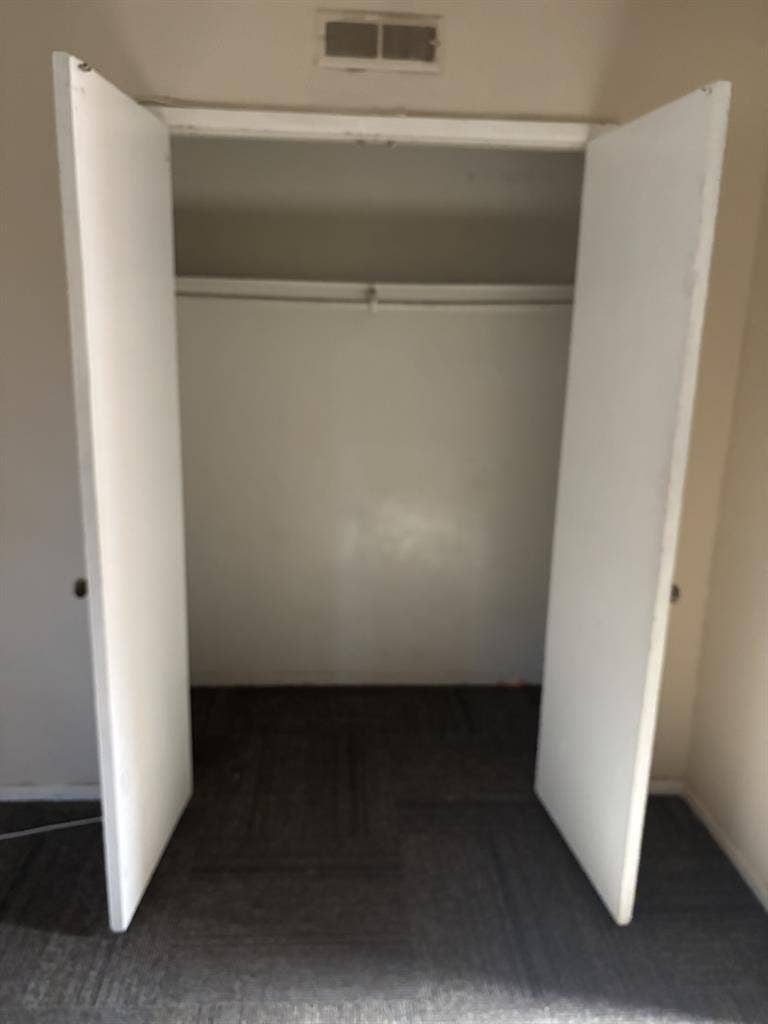 Room with bathroom for rent
