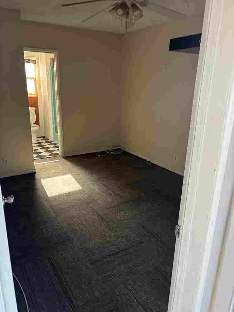 Room with bathroom for rent