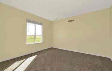 Extra room for rent!