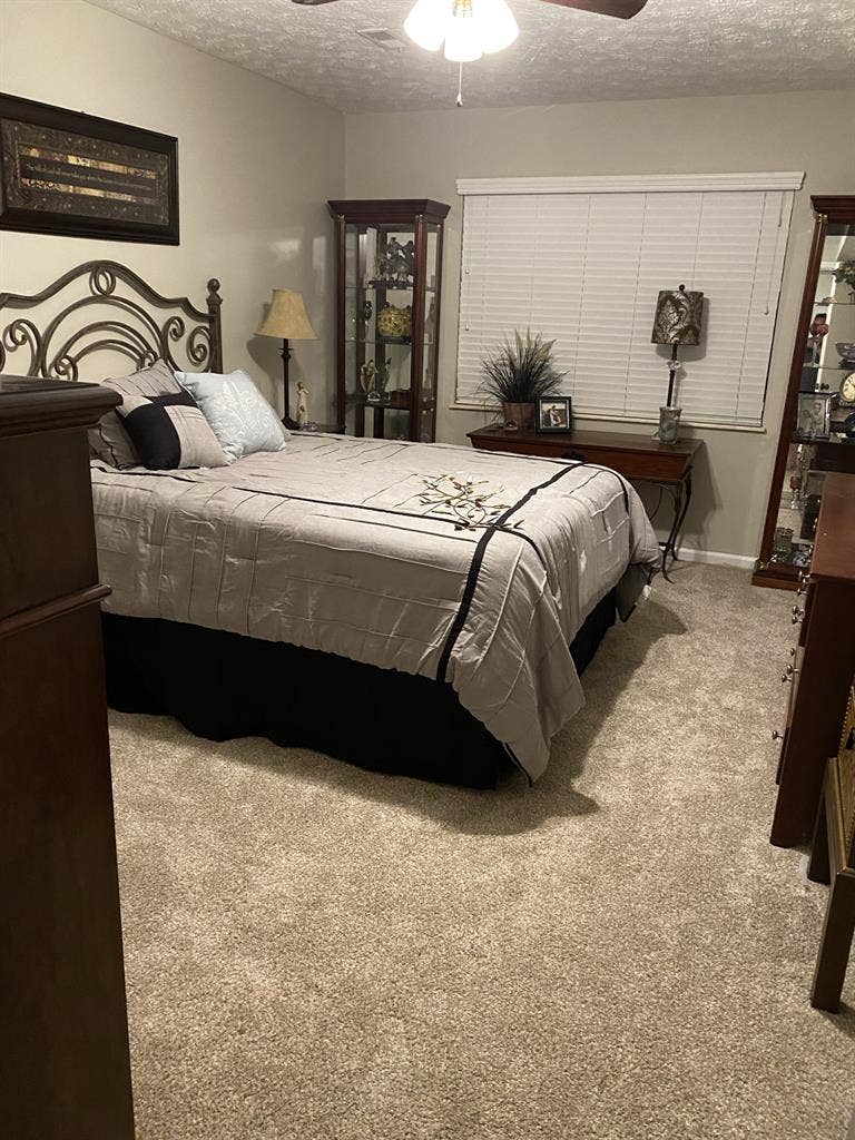 Large 1 bdr. With private bath