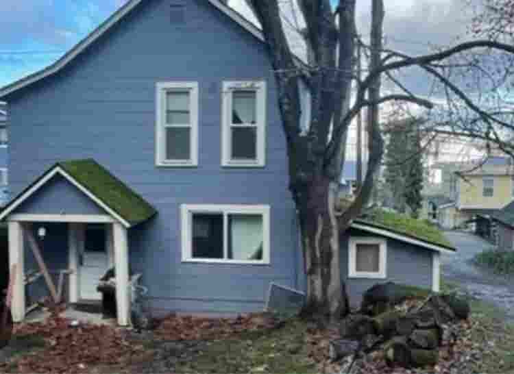 Looking for Roommate ASAP