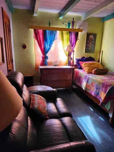 FURNISHED NICE ROOM $ ALL INC