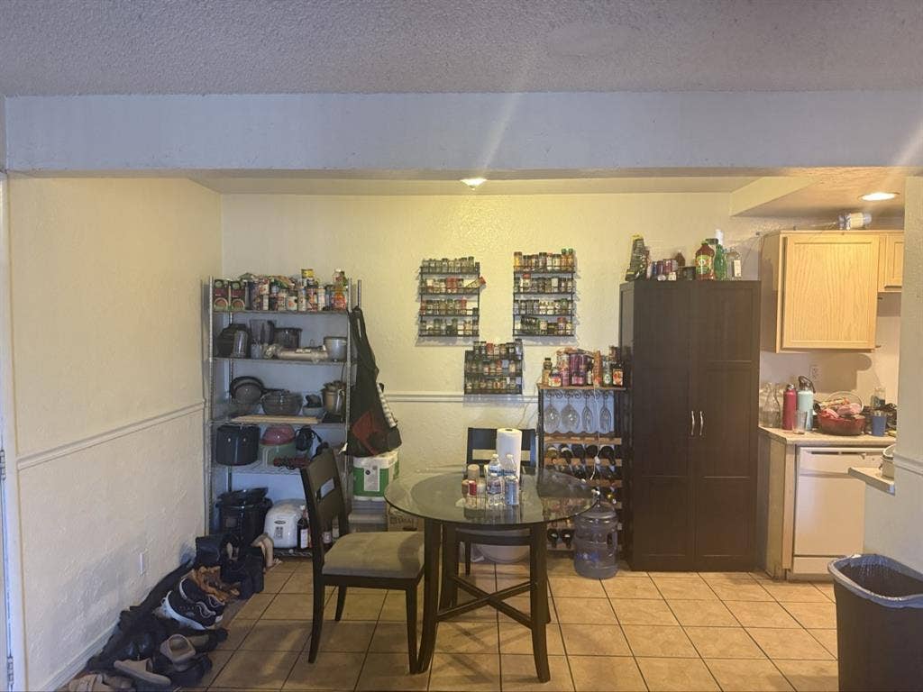 Mesa student room touring ASAP