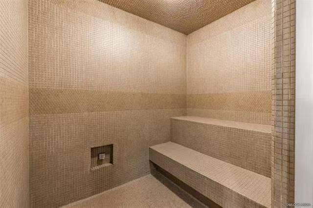 Master Room for Single Female