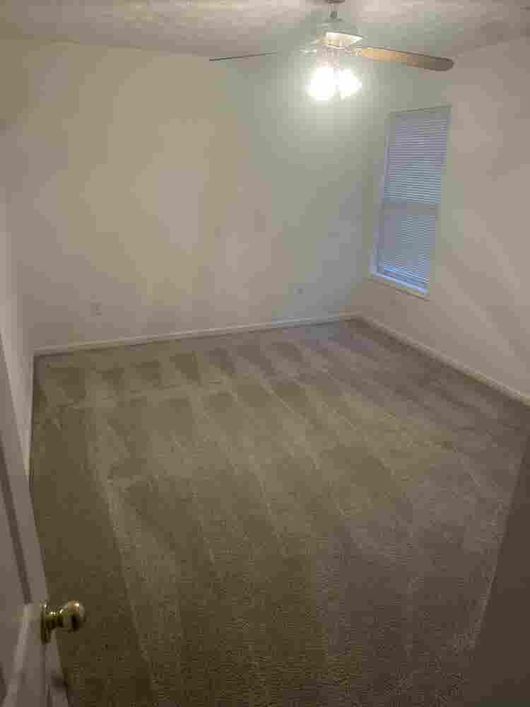 New Listing (Entire Upstairs)