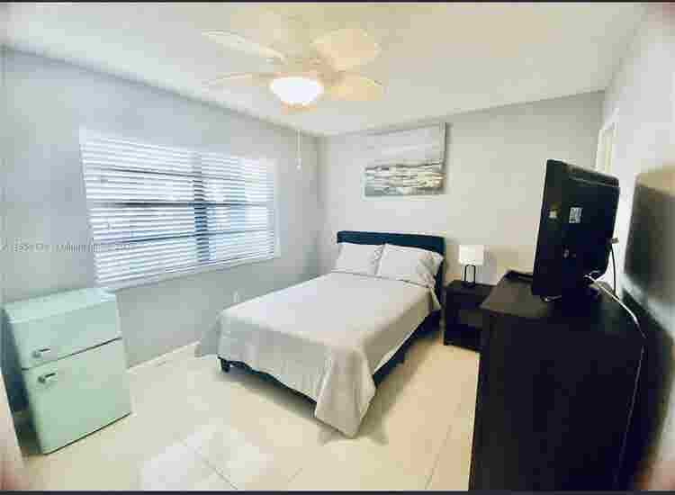 Room for rent