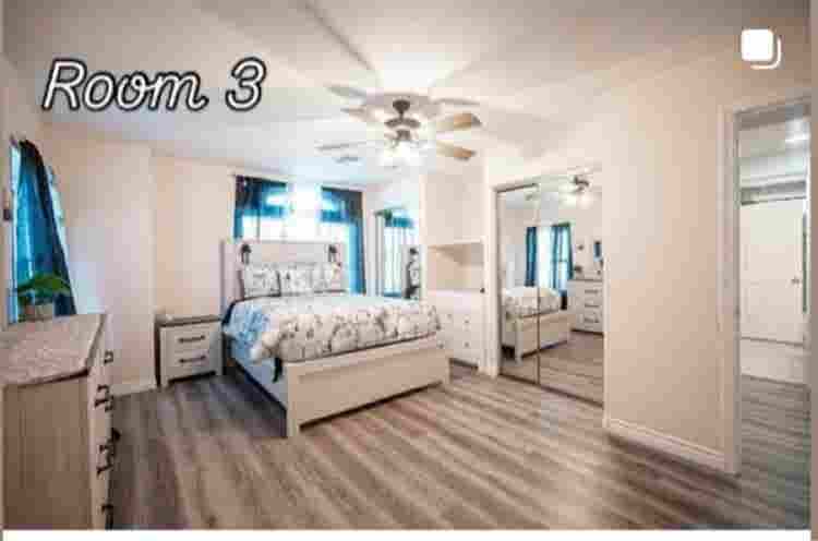 Rooms for rent