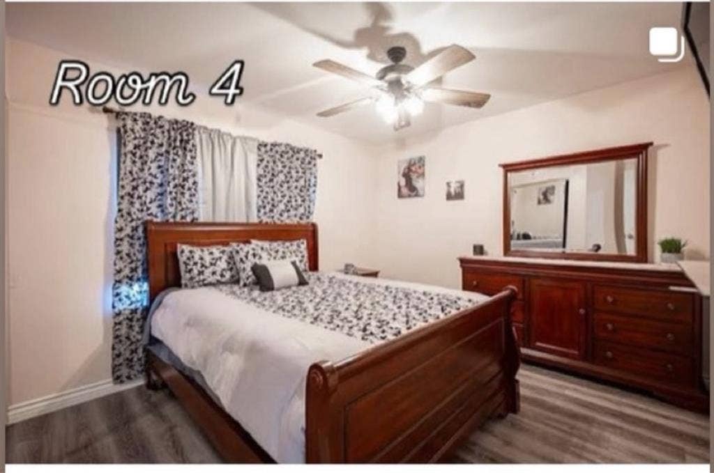 Rooms for rent