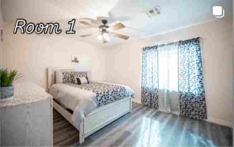 Rooms for rent