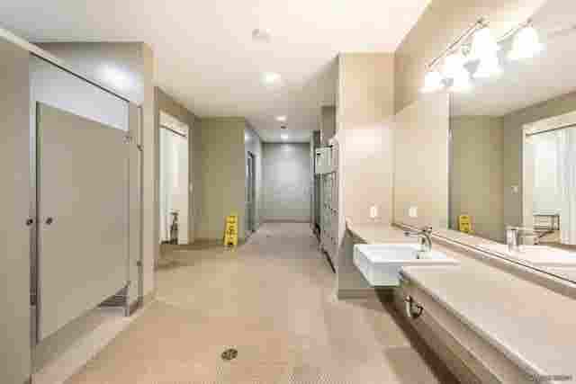 Master Room at Kinggeorge Station