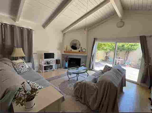 Private Room + Bath w/ Garden View