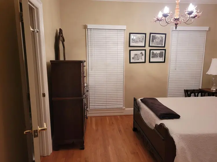 Private room for rent