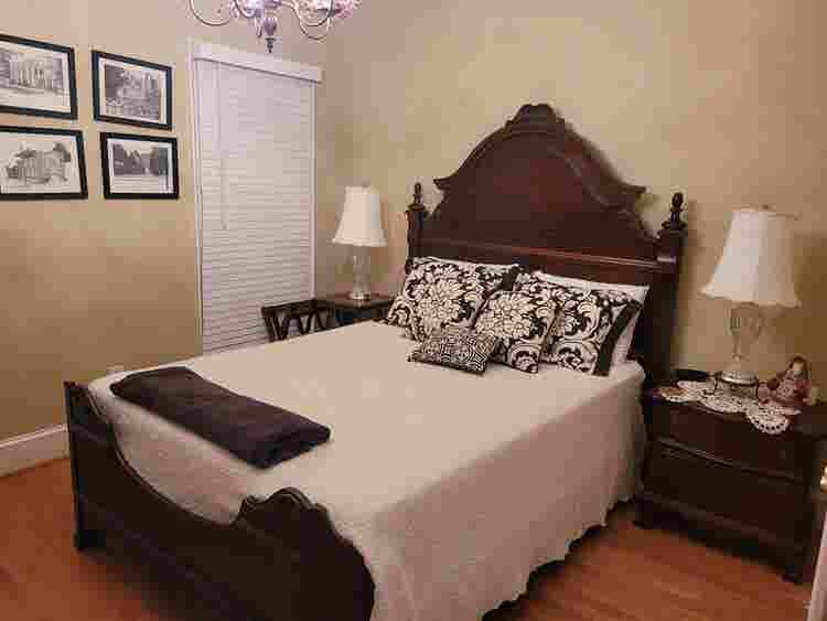 Private room for rent