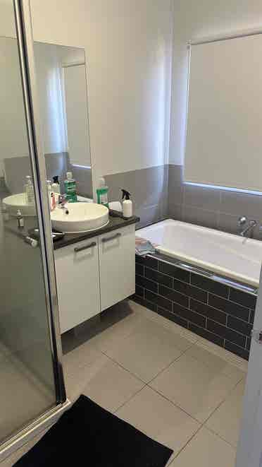 Lease Transfer in Rockbank