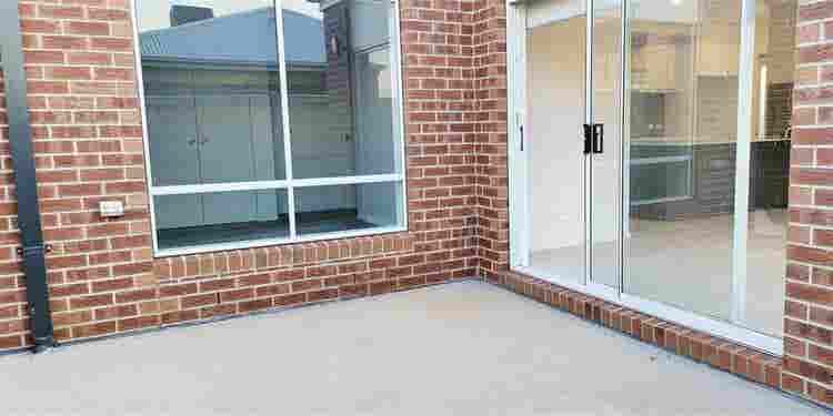 Lease Transfer in Rockbank