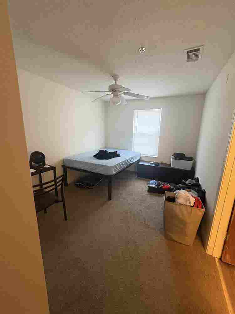 Room in Chapel Hill w/ Amenities