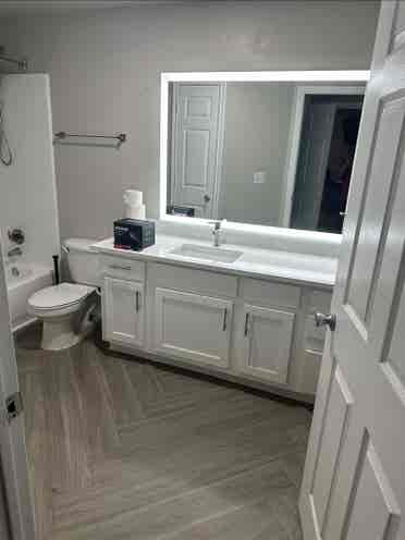 Discounted Room for Rent