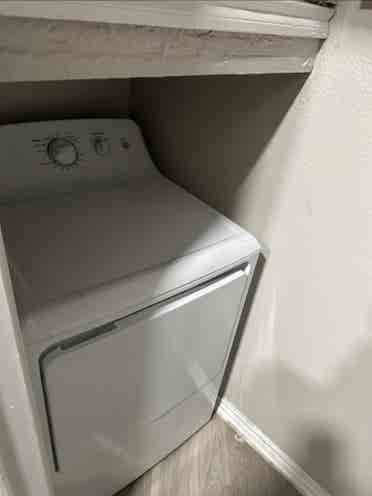 Discounted Room for Rent
