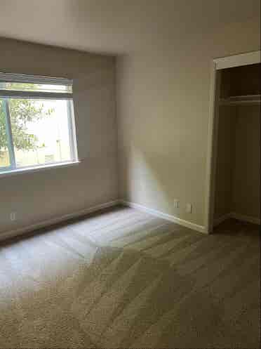 Private room and bathroom in Davis