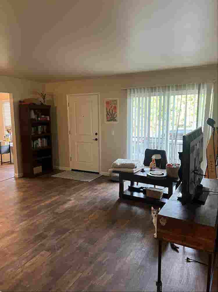 Private room and bathroom in Davis