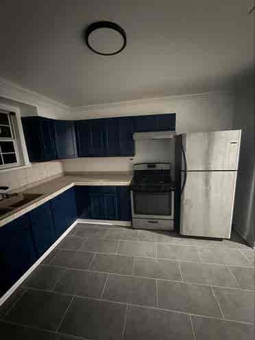 Newly renovated BA Home- sq