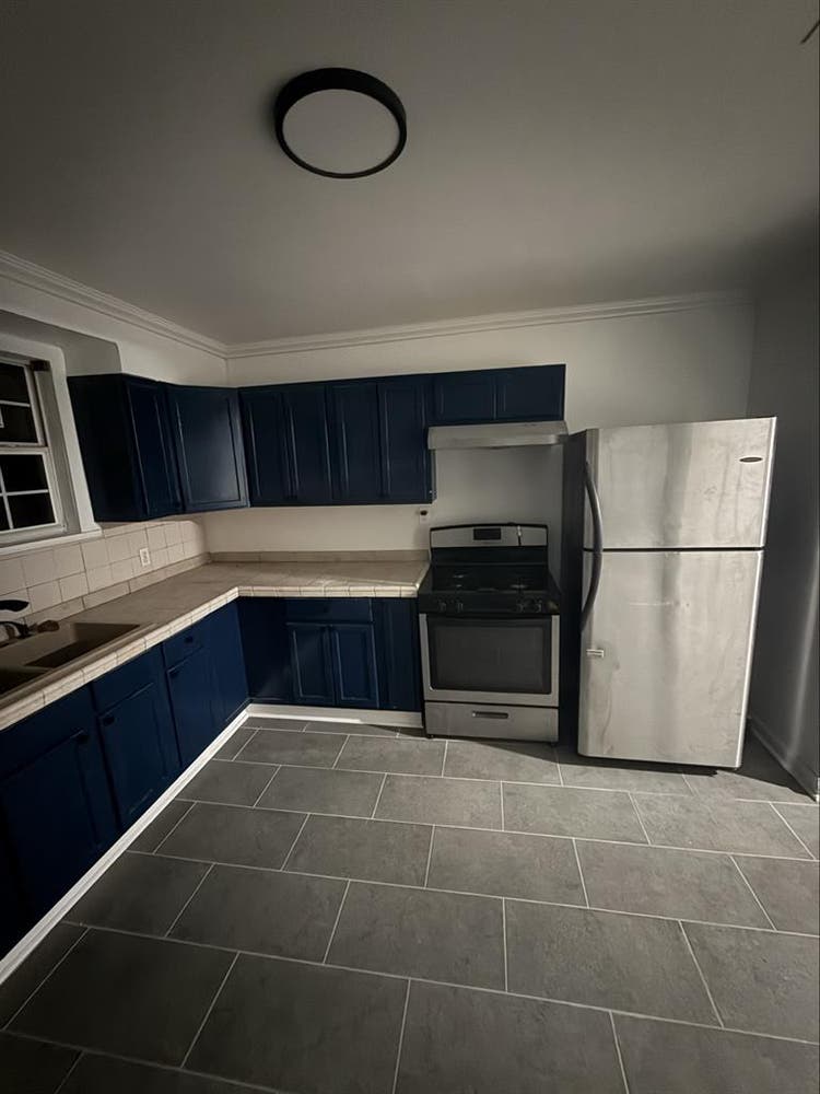 Newly renovated BA Home- sq