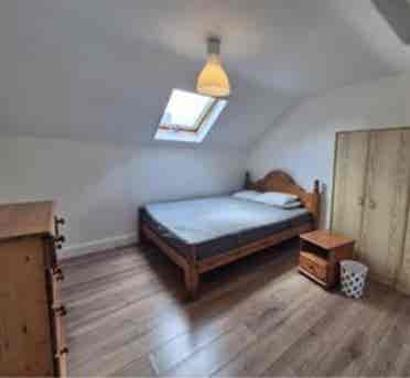 Lovely large double room