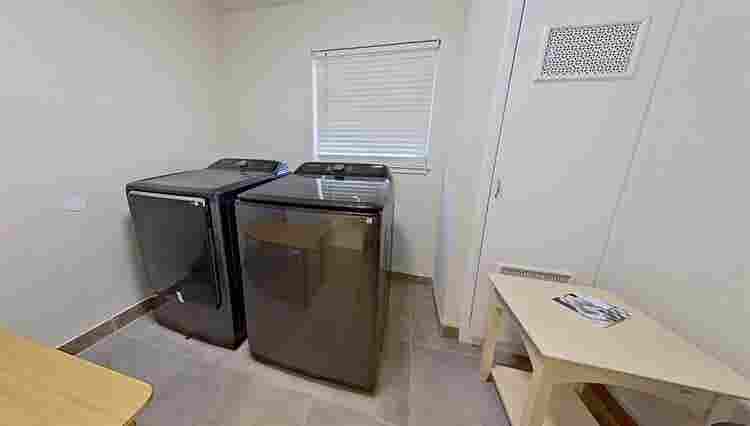 1 BR in Hayward