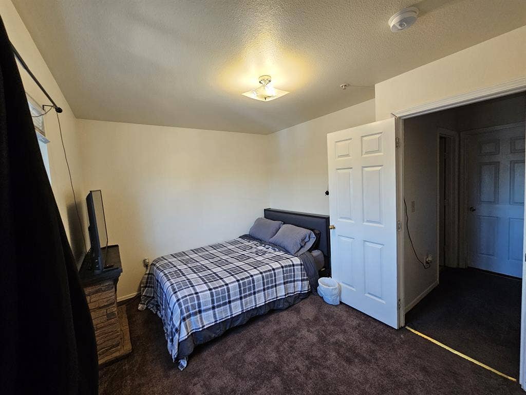 A room for rent