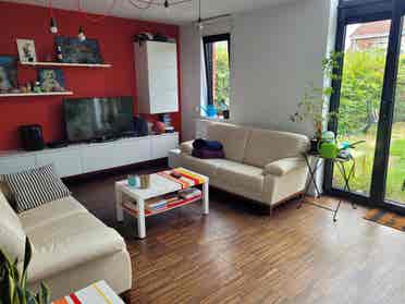 Cozy cohousing next to Hal5