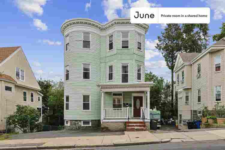 4 BR in Boston