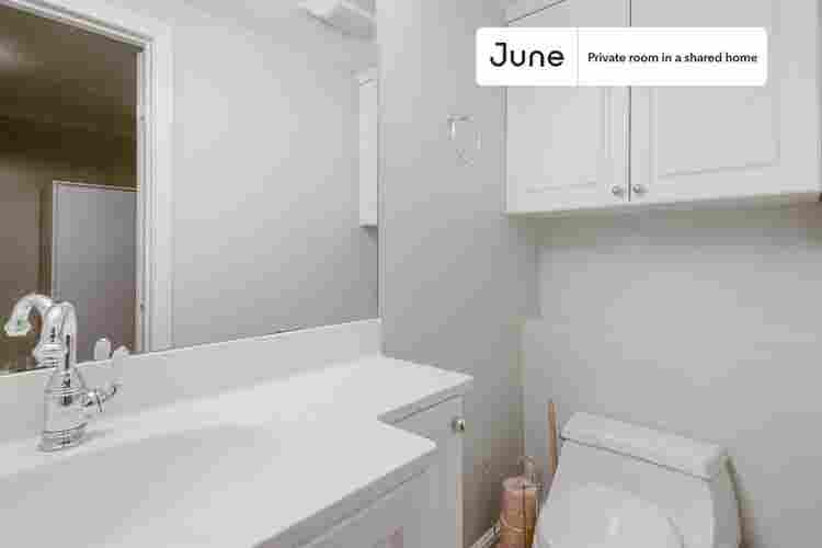 2 BR in Boston