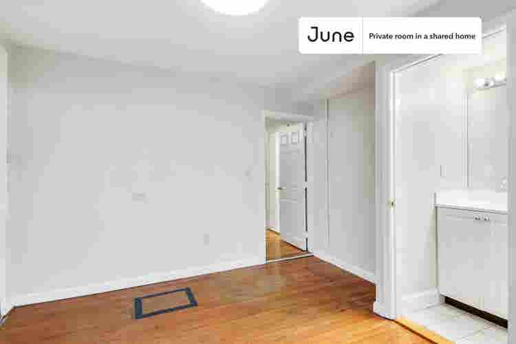 2 BR in Boston