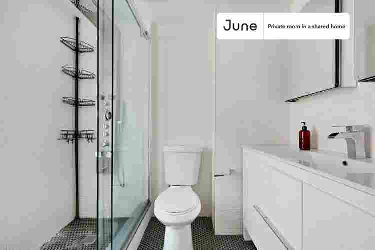3 BR in New York City