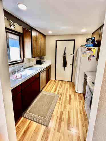 Private Room & Bath-LGBTQ+ Friendly