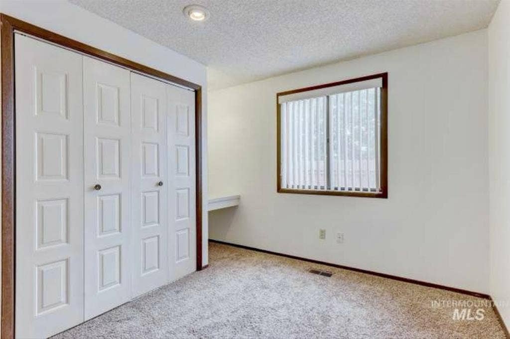 Private Room & Bath-LGBTQ+ Friendly