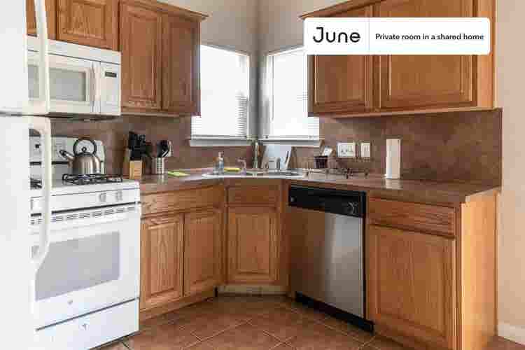 5 BR in Austin