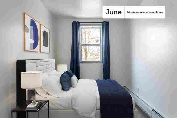 4 BR in New York City