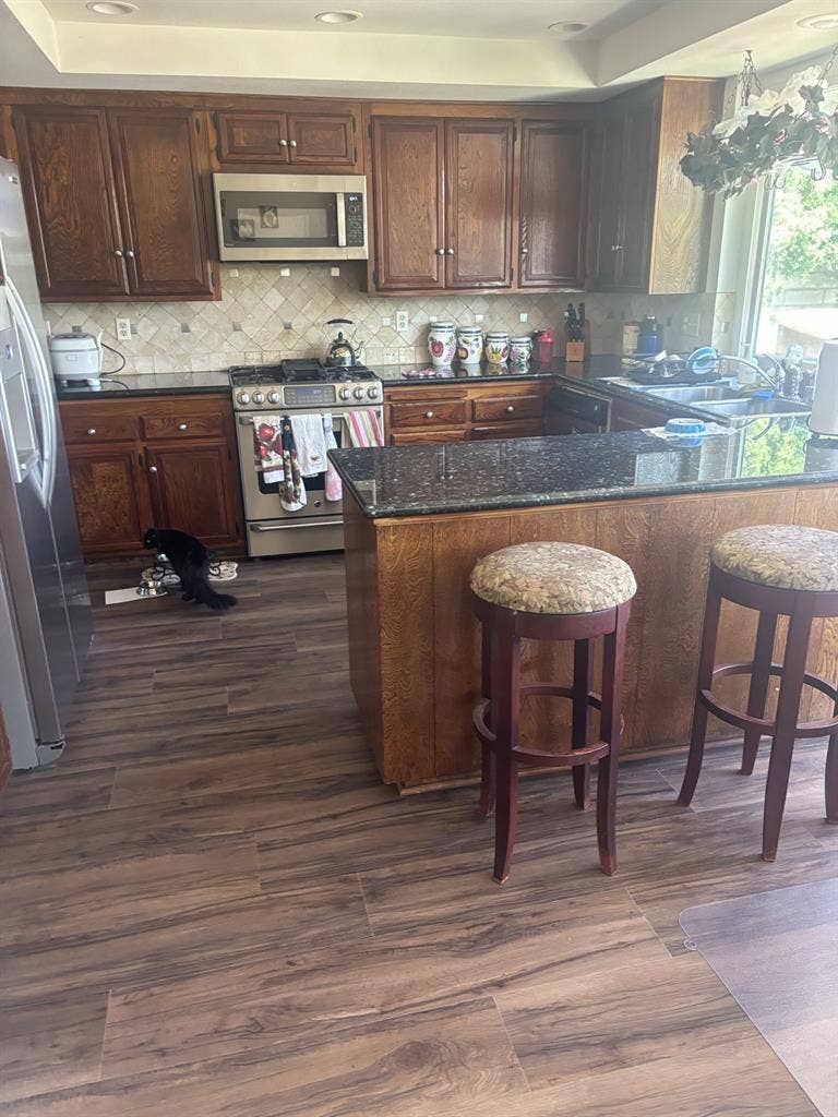 Anaheim hills- Room for rent