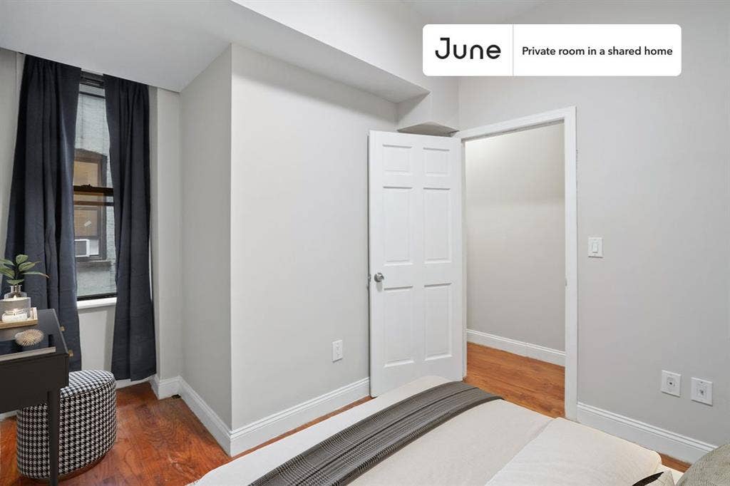 4 BR in New York City