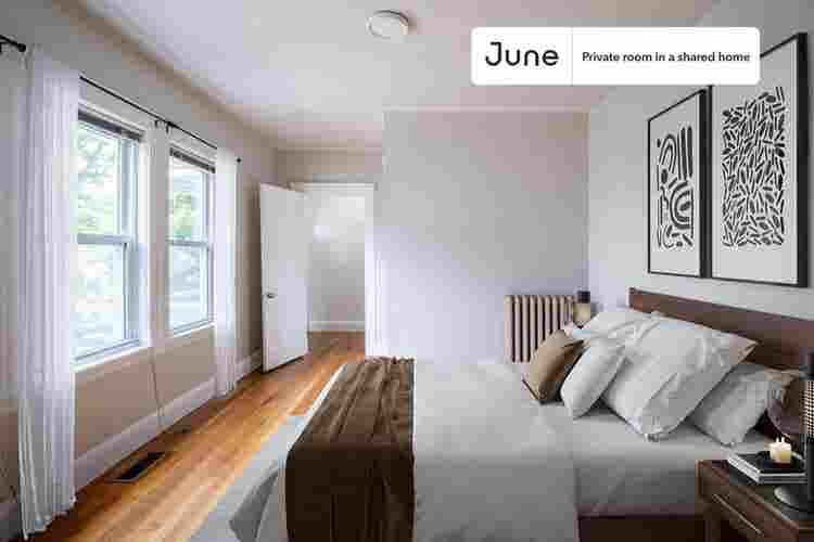 4 BR in Boston